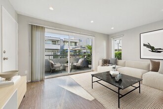 Blue North in Reseda, CA - Building Photo - Building Photo