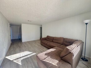 4217 SE 48th Terrace in Oklahoma City, OK - Foto de edificio - Building Photo