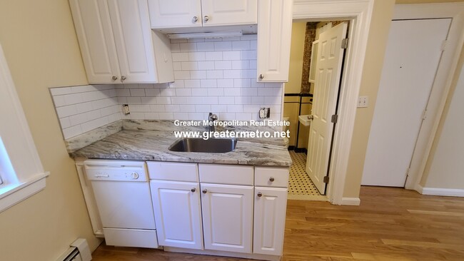 157 Endicott St, Unit 2 in Boston, MA - Building Photo - Building Photo