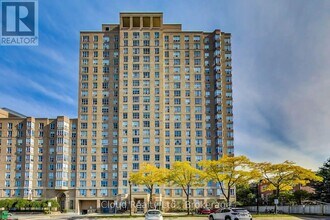 21 Overlea Blvd in Toronto, ON - Building Photo - Building Photo