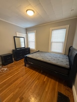 39 12th St, Unit 1 in Lowell, MA - Building Photo