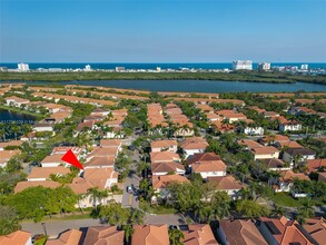 1135 Oysterwood St in Hollywood, FL - Building Photo - Building Photo