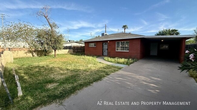 3037 E Brill St in Phoenix, AZ - Building Photo - Building Photo