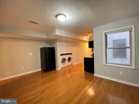 1811 Cecil B. Moore Ave in Philadelphia, PA - Building Photo