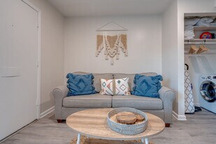 801 Hillview Heights in Nashville, TN - Building Photo