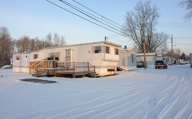 Horvath's Mobile Home Park in Warren, OH - Building Photo - Building Photo