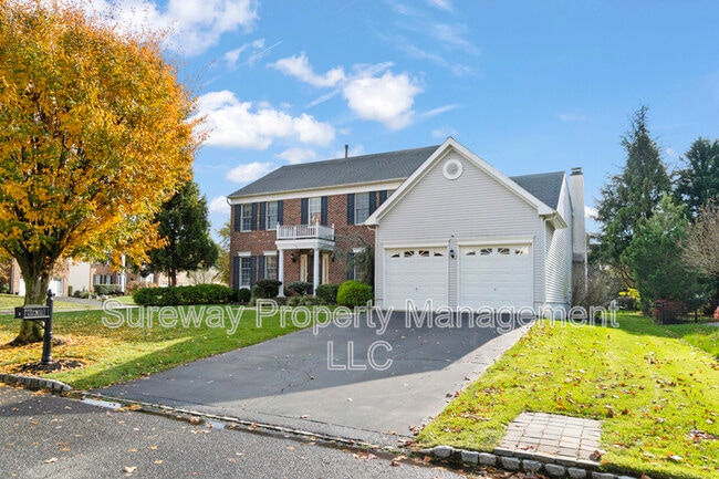 2 Heather Ln in Moorestown, NJ - Building Photo - Building Photo