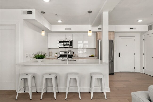 917 Bennington St in Boston, MA - Building Photo - Building Photo