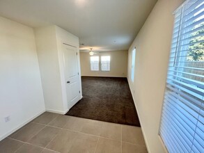 355 Moab Rim Ct in Merced, CA - Building Photo - Building Photo