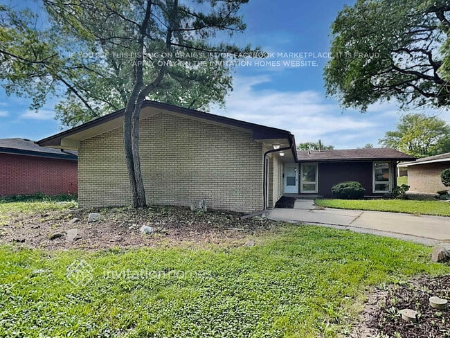 property at 5525 Ann Marie Ln