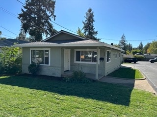 property at 807 W Main St