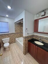 6409 Granton Ave, Unit 1D in North Bergen, NJ - Foto de edificio - Building Photo