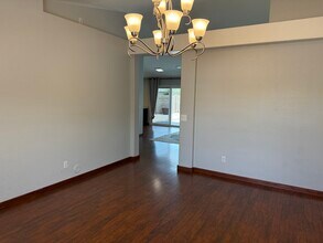 4629 E Lavender Ln in Phoenix, AZ - Foto de edificio - Building Photo