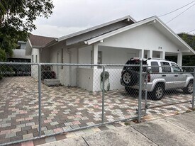 314 SW 10th Ave in Miami, FL - Building Photo