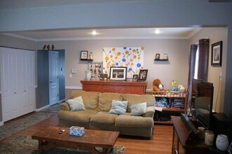 531 E Broad St in Quakertown, PA - Building Photo - Building Photo