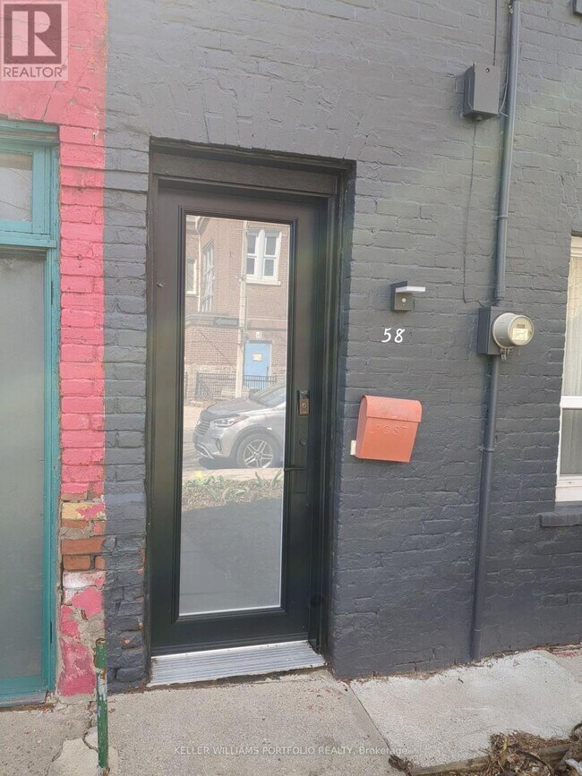 58 Manning Ave in Toronto, ON - Building Photo - Building Photo