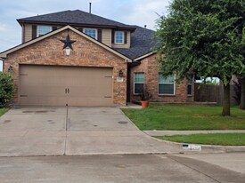 504 Riverbed Dr in Crowley, TX - Building Photo