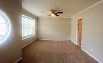 3377 Weston Street in Charlotte, NC - Foto de edificio - Building Photo