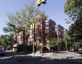 60 State St in Brooklyn, NY - Foto de edificio - Building Photo