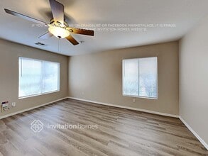 12425 W Sweetwater Ave in El Mirage, AZ - Foto de edificio - Building Photo