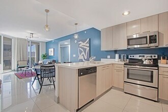 1700 SW 2nd Ave in Miami, FL - Building Photo - Building Photo