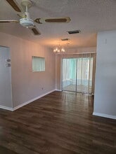 5143 Wellington Rd in Spring Hill, FL - Building Photo - Building Photo