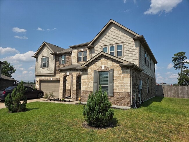 property at 25553 Kensington Lk Dr