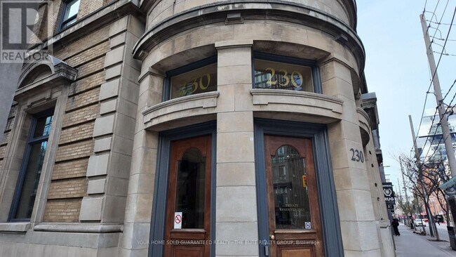 230-230 King St E in Toronto, ON - Building Photo - Building Photo
