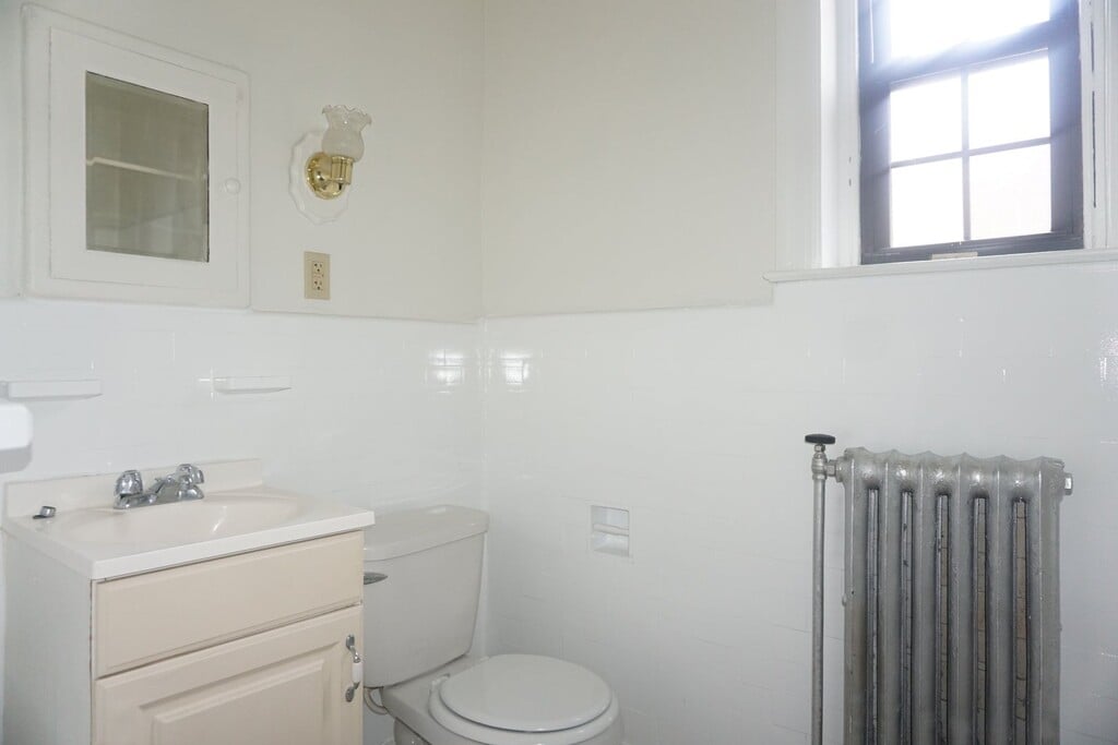 Stratford Court Apartments Lansdowne, PA Apartments