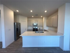 3620 Bitonto Ln in Henderson, NV - Building Photo - Building Photo