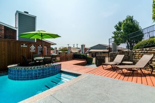 Villas at Lake Arlington