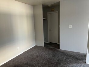 1216 Major St in Normal, IL - Building Photo - Building Photo