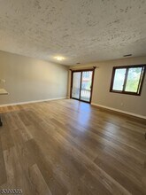 2 Snowbird Ct in Vernon, NJ - Building Photo - Building Photo