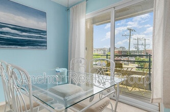 304 28th St in Virginia Beach, VA - Building Photo - Building Photo