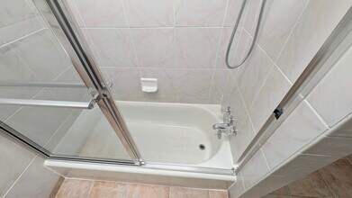 429 S 1300 E, Unit 2 in Salt Lake City, UT - Building Photo - Building Photo