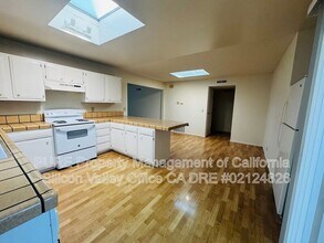 115 Western Ct in Santa Cruz, CA - Building Photo - Building Photo