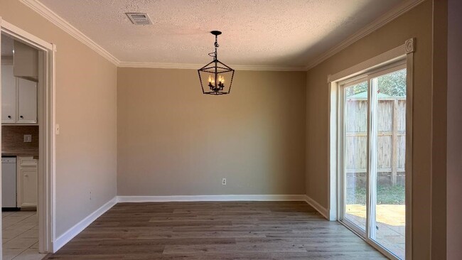 property at 2218 Woodland Park Dr