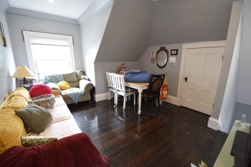 33 Ridgemont St in Boston, MA - Building Photo