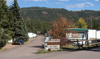 Ute Chief Mobile Park Apartments