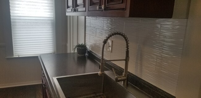 7 Shawmut Ter, Unit 1