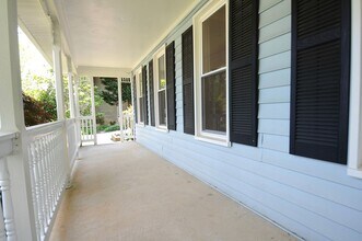 900 Frederick St SW in Vienna, VA - Building Photo - Building Photo