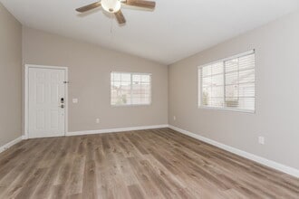 5269 Mineral Lake Dr in Las Vegas, NV - Building Photo - Building Photo