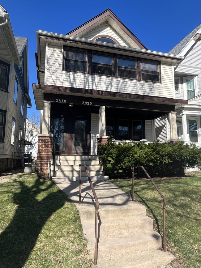 2818 S Delaware Ave, Unit 2818 - Upper in Milwaukee, WI - Building Photo - Building Photo