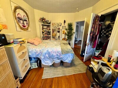 212 Winthrop Rd, Unit 1 in Brookline, MA - Building Photo