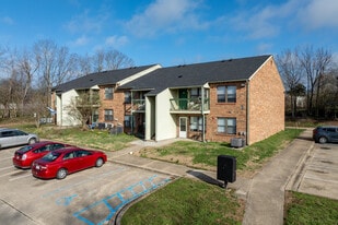 Jessamine Village in Wilmore, KY - Building Photo