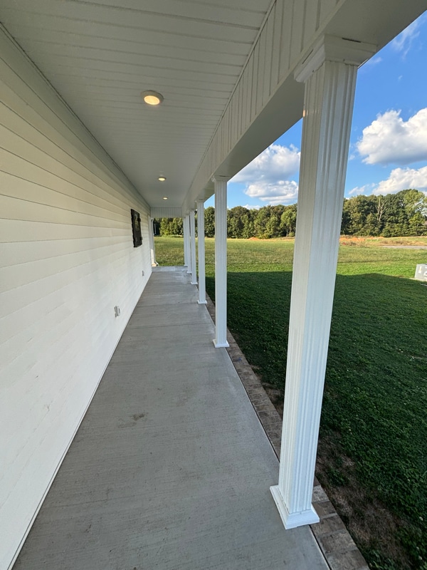 203 Cherokee Dr in Lafayette, TN - Building Photo - Building Photo