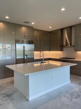 10026 Skyloft St in Palm Beach Gardens, FL - Building Photo - Building Photo