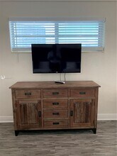 1524 Lenox Ave-Unit -519 in Miami Beach, FL - Building Photo - Building Photo