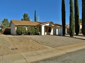 1247 E Cottonwood Dr in Sierra Vista, AZ - Building Photo - Building Photo