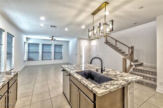 9893 Agate Creek in Las Vegas, NV - Building Photo - Building Photo